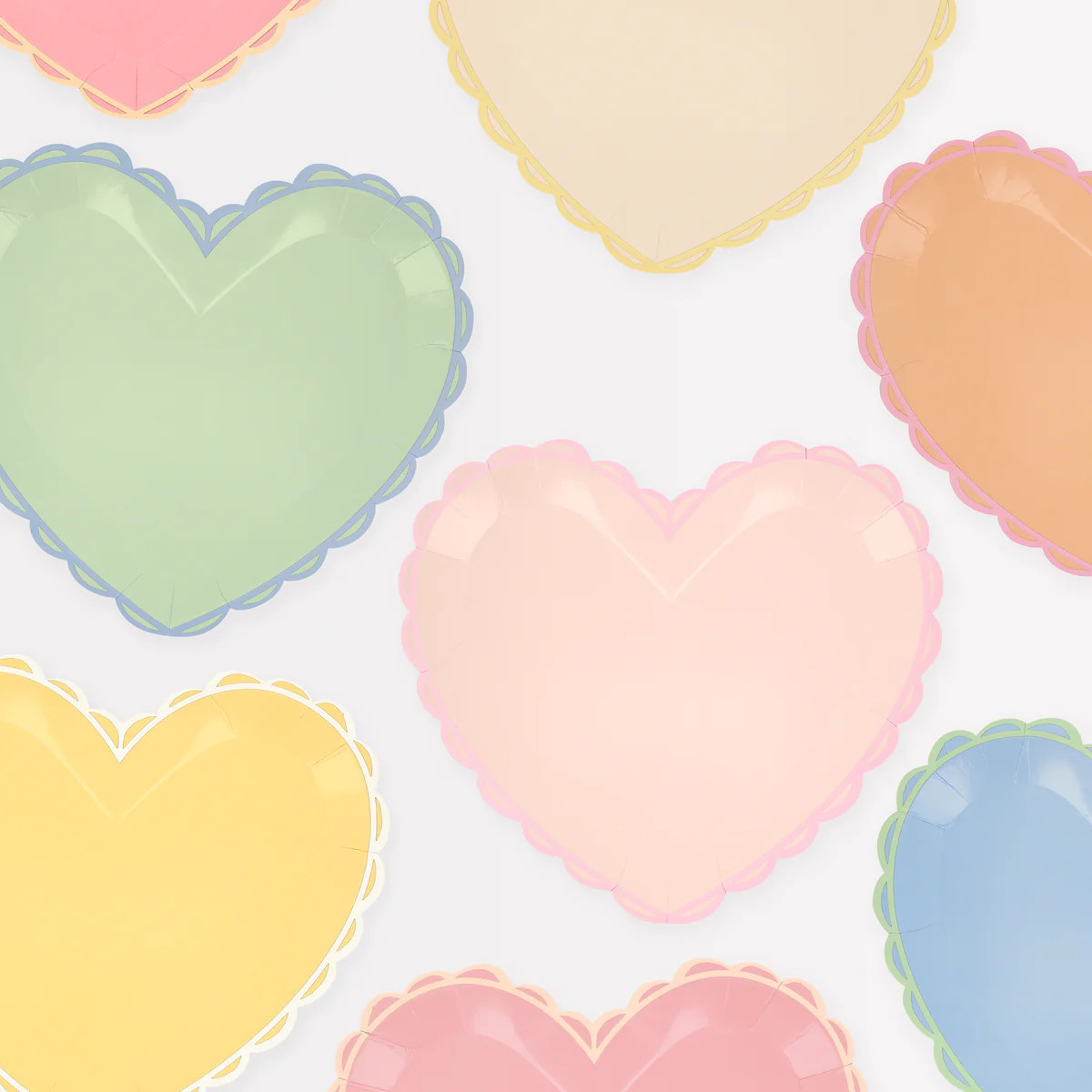 Pastel Heart Large Plates (x 8) | Meri Meri
