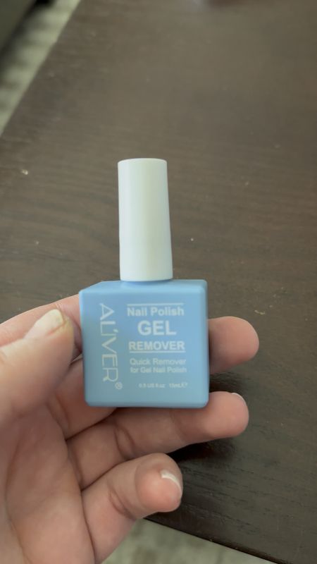 Gel nail polish remover - gets gel polish off without having to soak or pick at the polish!


Gel manicure / nail polish remover / beauty 

#LTKVideo #LTKbeauty #LTKfindsunder50