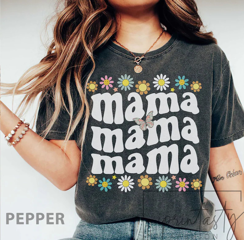 Comfort Colors® Retro floral Mama t-shirt, mom shirt for Mom for Mother's Day, Mama T-shirt, Shi... | Etsy (US)