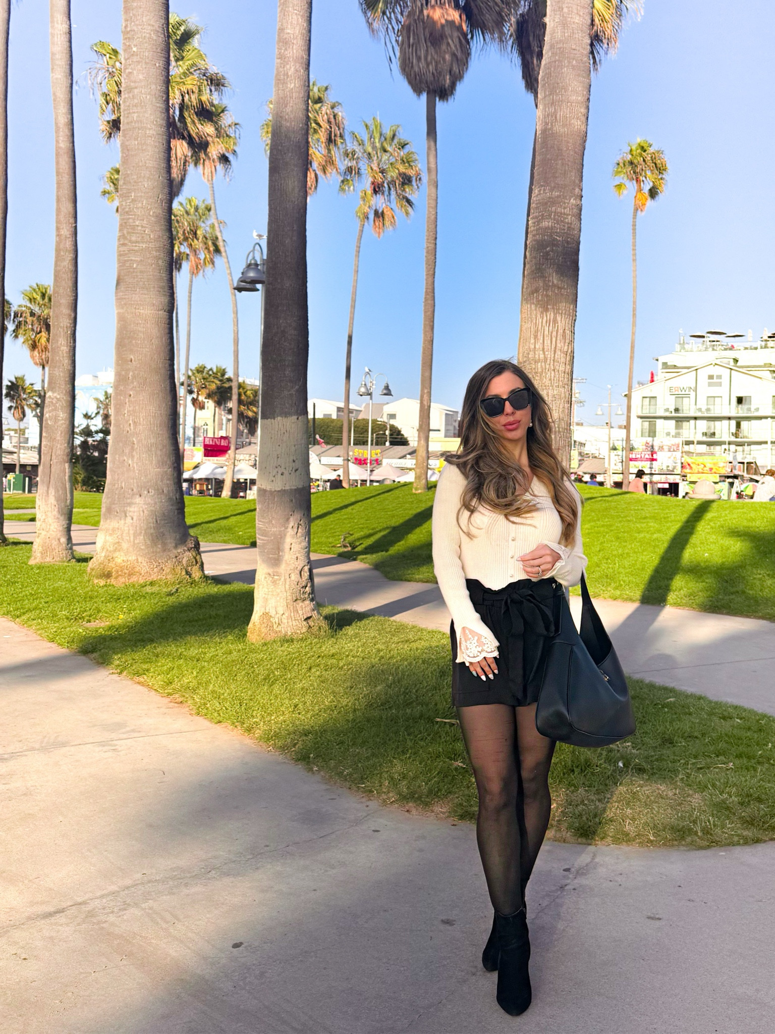 Cozy neutrals for fall 🖤🍂 Linked everything from @SHEIN, @H&M, and @Amazon on my LTK! #FallFashion #LTKStyle

#LTKStyleTip #LTKSeasonal #LTKFindsUnder100