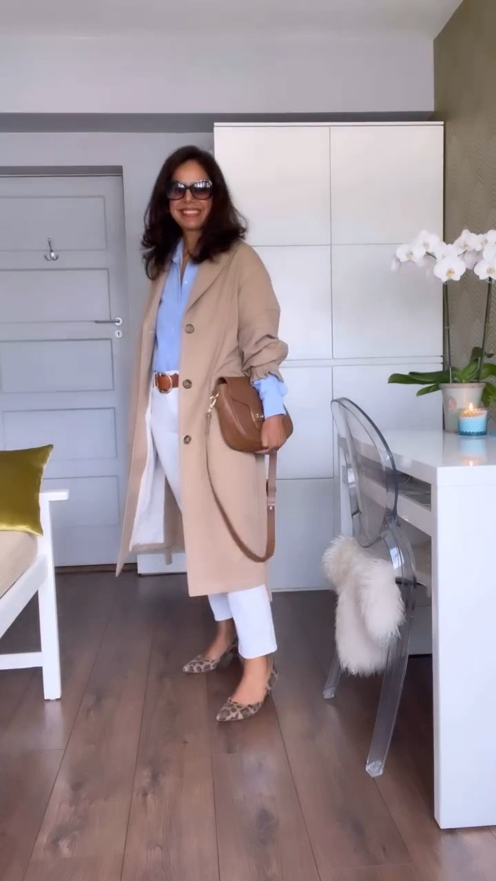 Sezane, Levi’s, Fairfax and Favor,m, bags, belts, relaxed Sunday outfit,  petite fashion, checked blazer, white jeans, straight jeans, cropped jeans, workwear fashion, 
transitional outfit, transitional style, spring outfit ideas, spring fashion.

#LTKspring #LTKeurope #LTKover50style