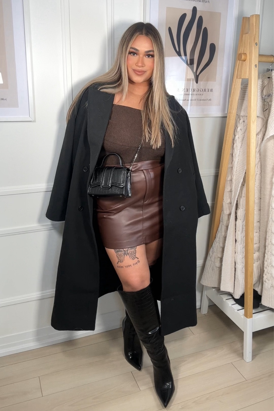 The perfect neutral fall outfit! Save this for your next date night x 

#LTKmidsize #LTKstyletip #LTKsalealert