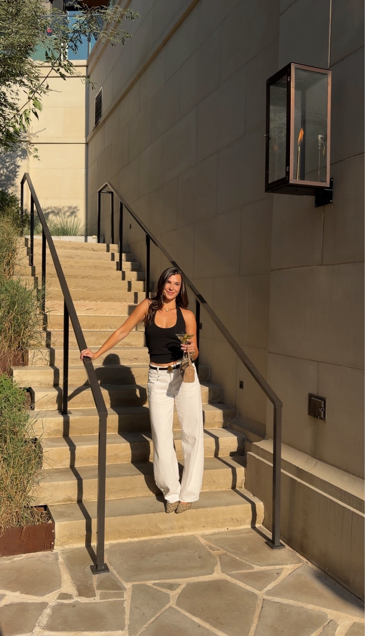 Casual going out outfit! Size small in the top + jeans🤍