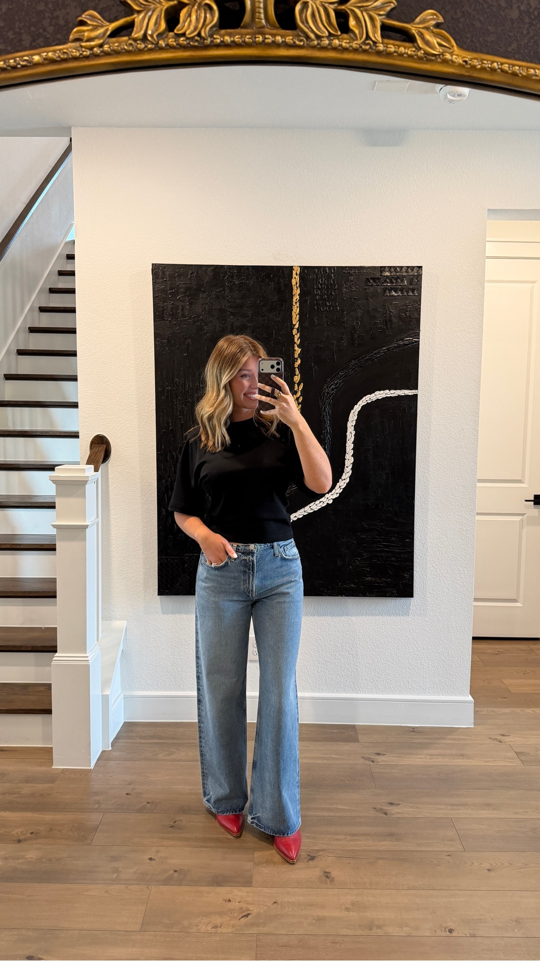 Today’s outfit for a little shopping in Dallas - @Aritzia top & jeans 

Top is a small. Jeans are a 26

Sizing:
5’7 • 150lbs • 34DDD • waist 29 • hips 39

#LTKootd