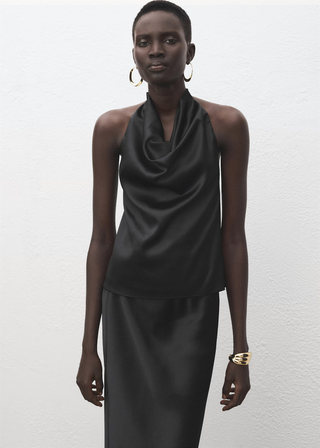 Draped neck satin top | MANGO (UK)