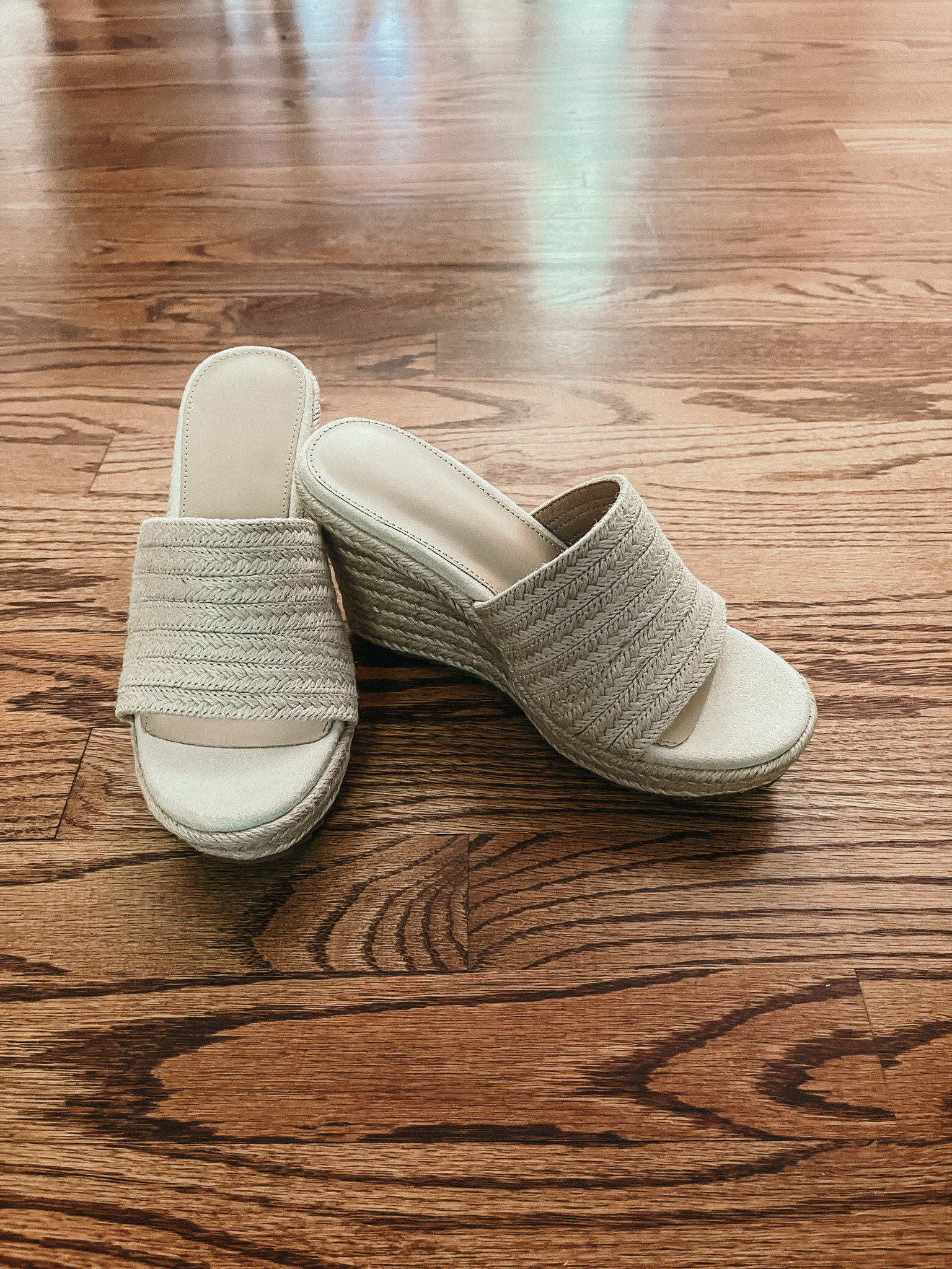 Super cute, light weight but not too light and comfy to wear for a long time. I love them in this color too since they go with everything!

They are great for every day but also for spring and summer family photoshoots. I like to stick with neutral shoes most of the time for Photoshoots since they give you a long leg line. So, find shoes that are close to your skin color to get that effect. 😍

#LTKsalealert #LTKover40 #LTKfindsunder50