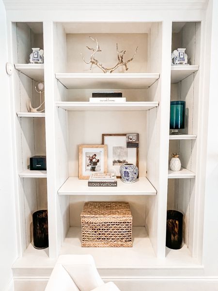 Bookshelf Styling, Built-Ins, Traditional Style, Modern Grand Millennial Style  

#LTKhome #LTKstyletip #LTKFind