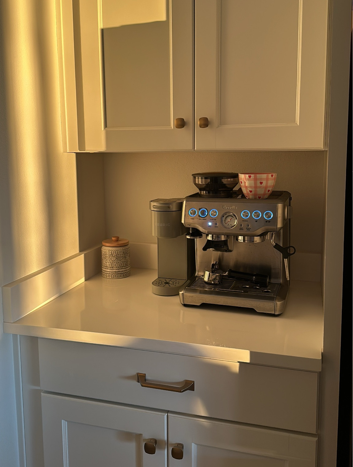 coffee station☕️

Coffee bar/ Breville/ home / kitchen 


#LTKGiftGuide #LTKStyleTip #LTKHome