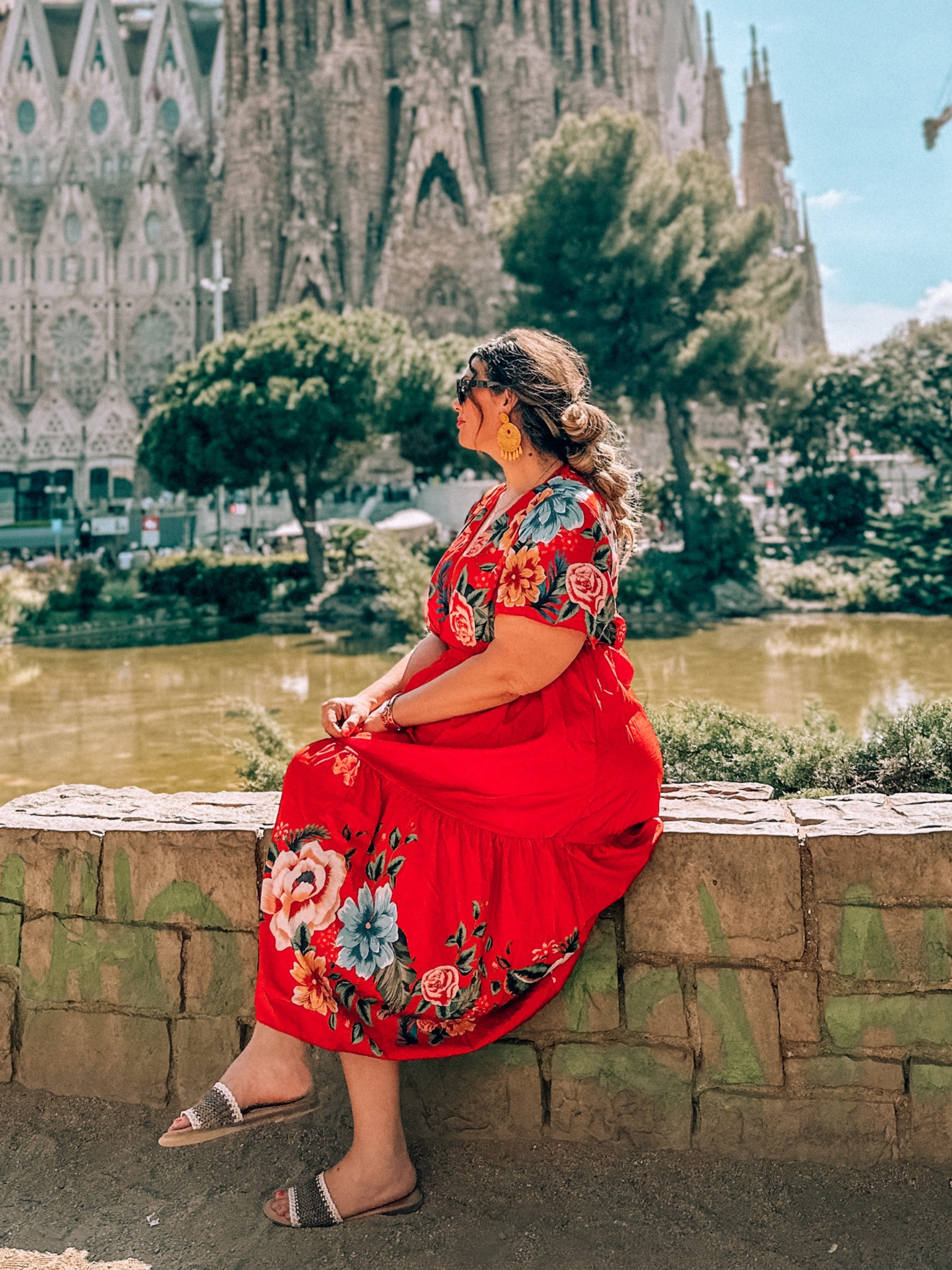 This dress was perfect for Barcelona! The colorful florals make it such a playful piece! It was comfy & lightweight 