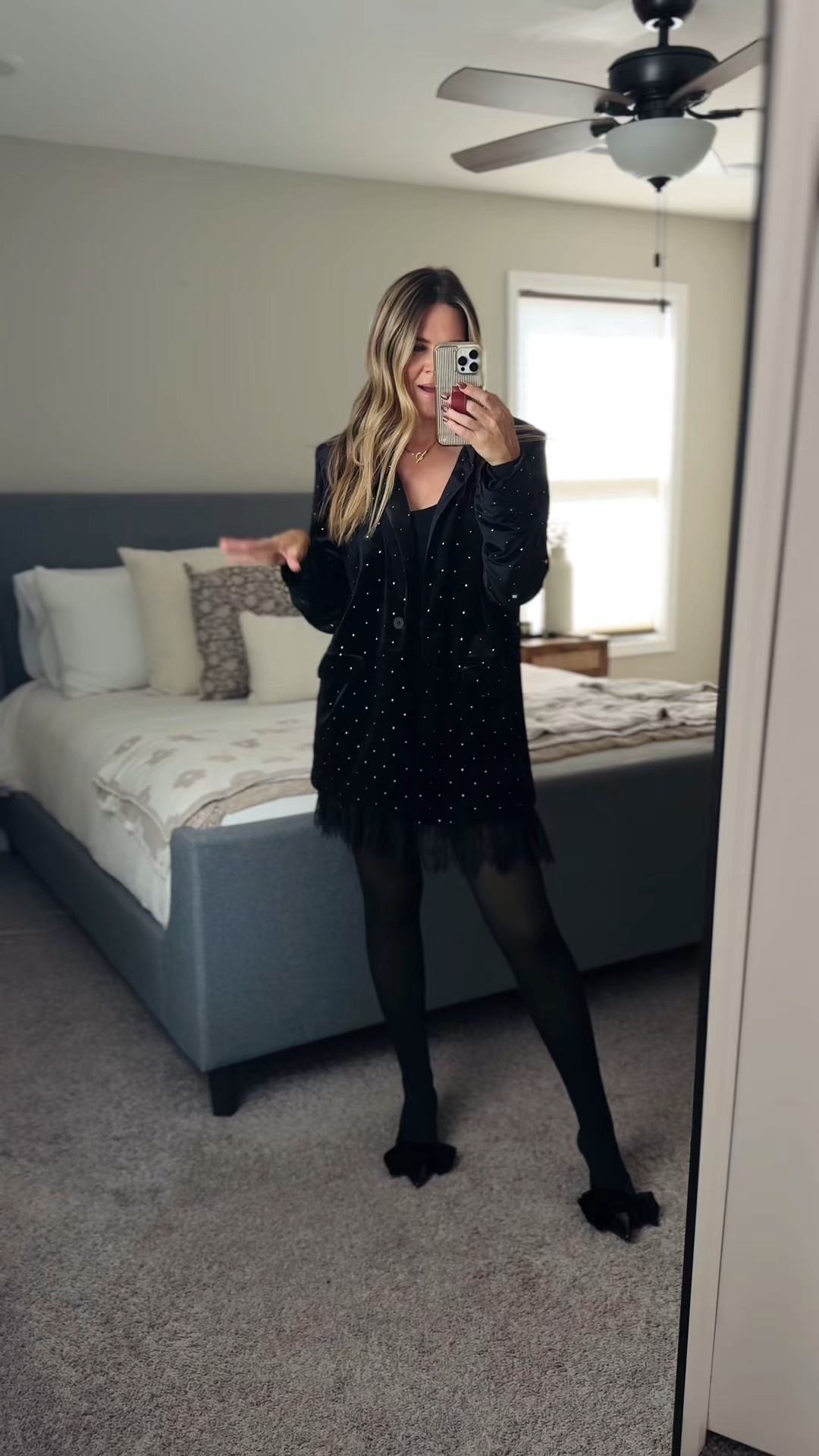 Vici Holiday Launch 
Code ERINSAVE35 for 35% off

#LTKHoliday #LTKParties #LTKOver40