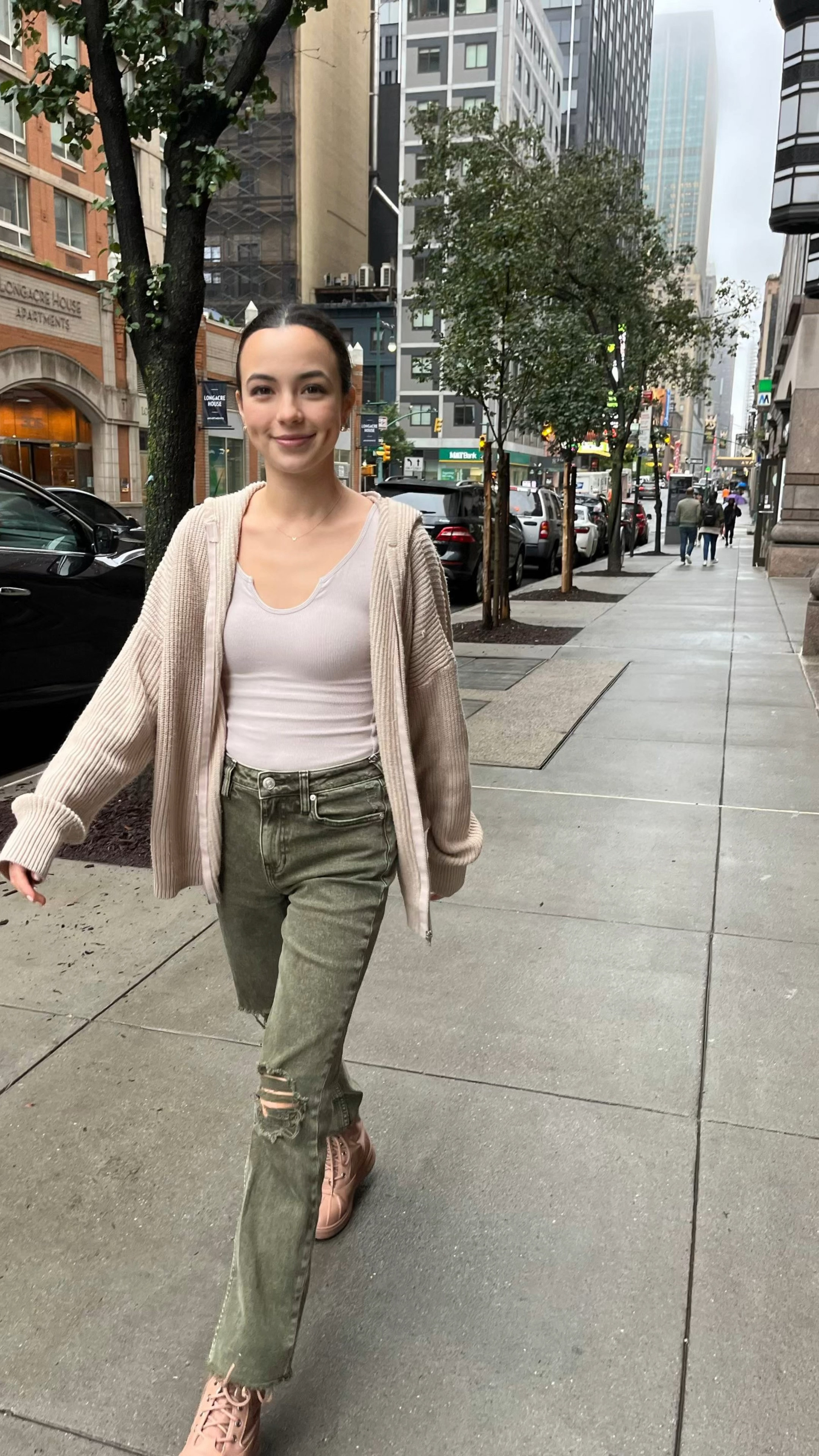 Rainy day outfit in New York (raincoat not pictured… it ruins the vibe lol) 🗽 also I cannot find the links to these boots anywhere 😭 not even similar ones 💔

#LTKtravel