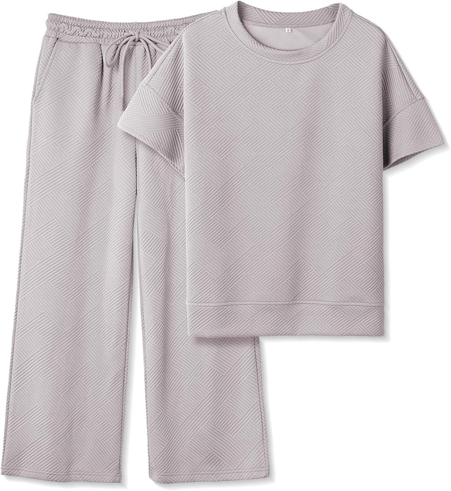 Women's 2 Piece Outfits Textured Sweatsuit 3/4 Batwing Sleeve Crew Neck Pullover Top Wide Leg Pan... | Amazon (US)