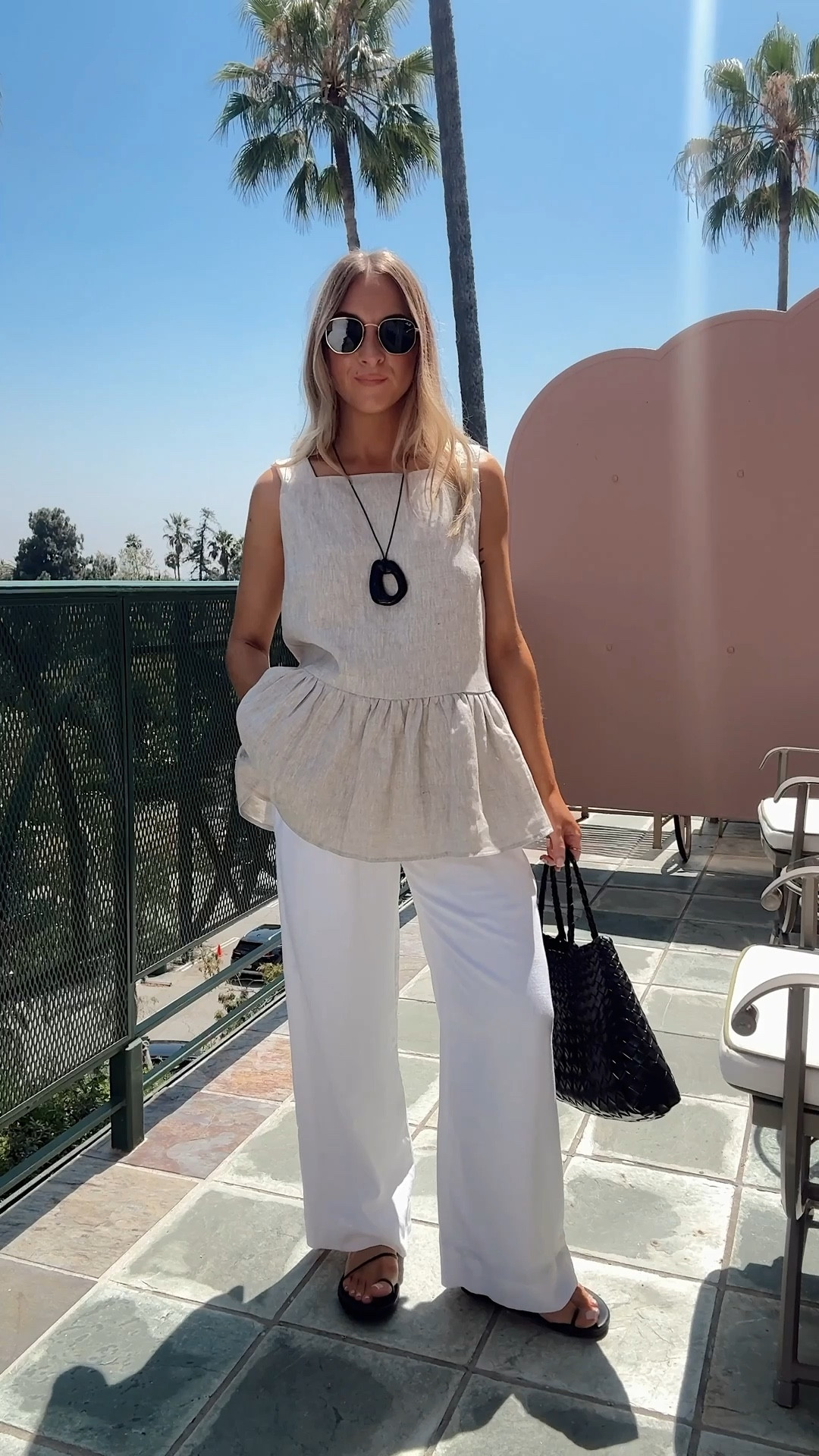 Linen top: 6
Linen trousers: xs short 

#LTKsummer #LTKsale #LTKpetite