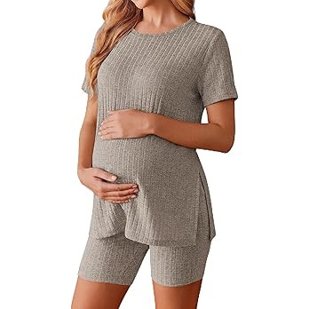Ekouaer Maternity Sets 2 Piece Outfits Ribbed Knit Short Sleeve Shirts and Biker Shorts Pregnancy... | Amazon (US)