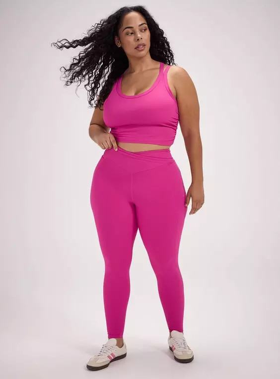 Performance Rib V-Band Active Legging in Green | Torrid (US & Canada)