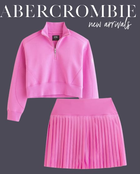 New color in half zip and skirt size xxs 

#LTKfindsunder50 #LTKfitness #LTKfindsunder100