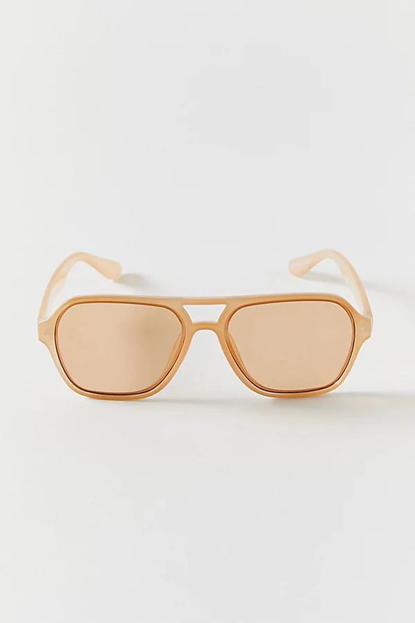 Patrizia Plastic Aviator Sunglasses | Urban Outfitters (US and RoW)