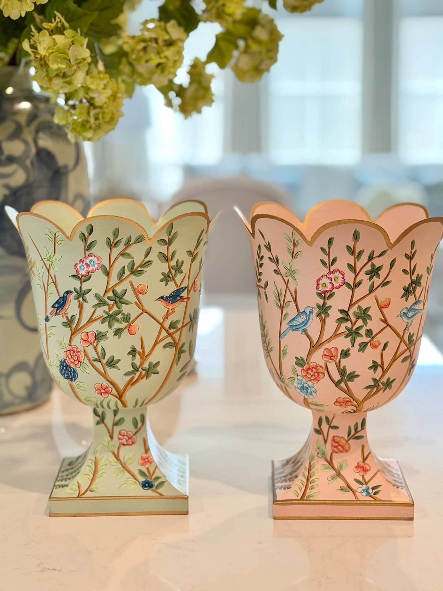 Chinoiserie vases, scalloped urn vase, scalloped planter  