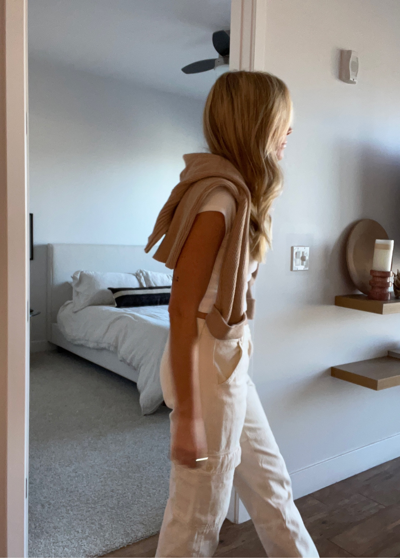 white on white is my favorite - even after summer. Bringing in a neutral sweater helps warm it up for winter and give it a more polished look. this reformation muse tee is my favorite white tee ever also!!!!!!!

#LTKstyletip #LTKfindsunder50 #LTKSeasonal