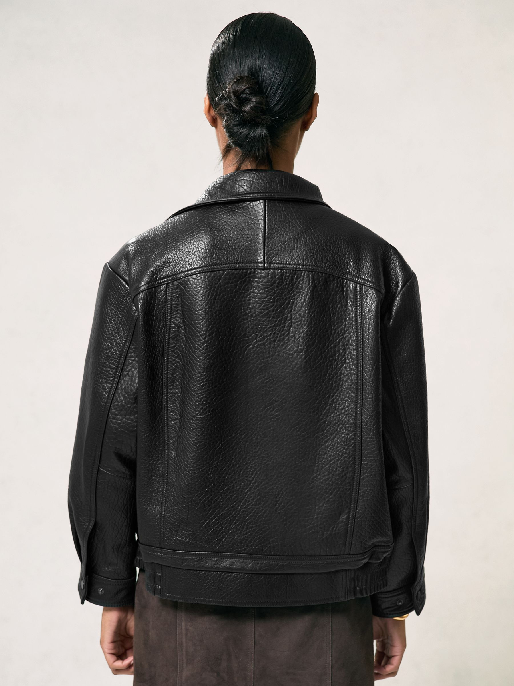 Reiss Petite Oversize Grained-Leather Bomber Jacket in Black | REISS | Reiss DE