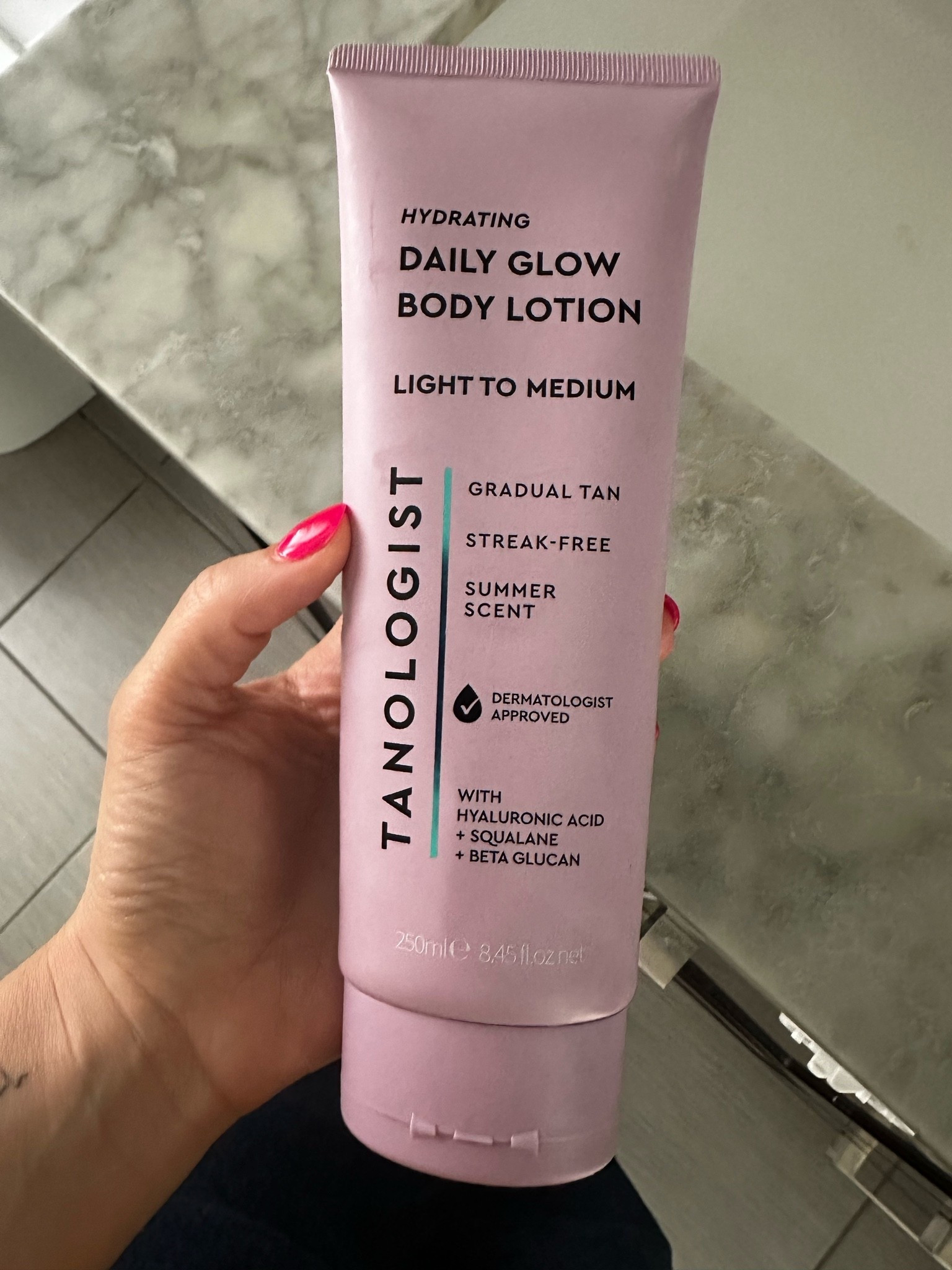 If you have fair skin and are lazy but want to be tan, this is for you.

#LTKmomlife #LTKBeauty