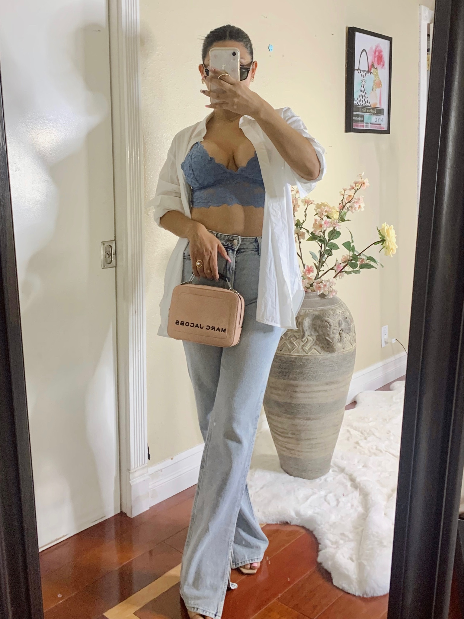 Casual but sexy 🤗 Loving my pink Marc Jacobs bag. Perfect outfit 

#LTKstyletip #LTKSale #LTKbeauty