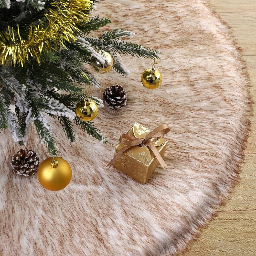 36 Inch Wool Fur Christmas Tree Skirt Thick Plush White and Brown Tree Skirt Christmas Tree Decor... | Amazon (US)