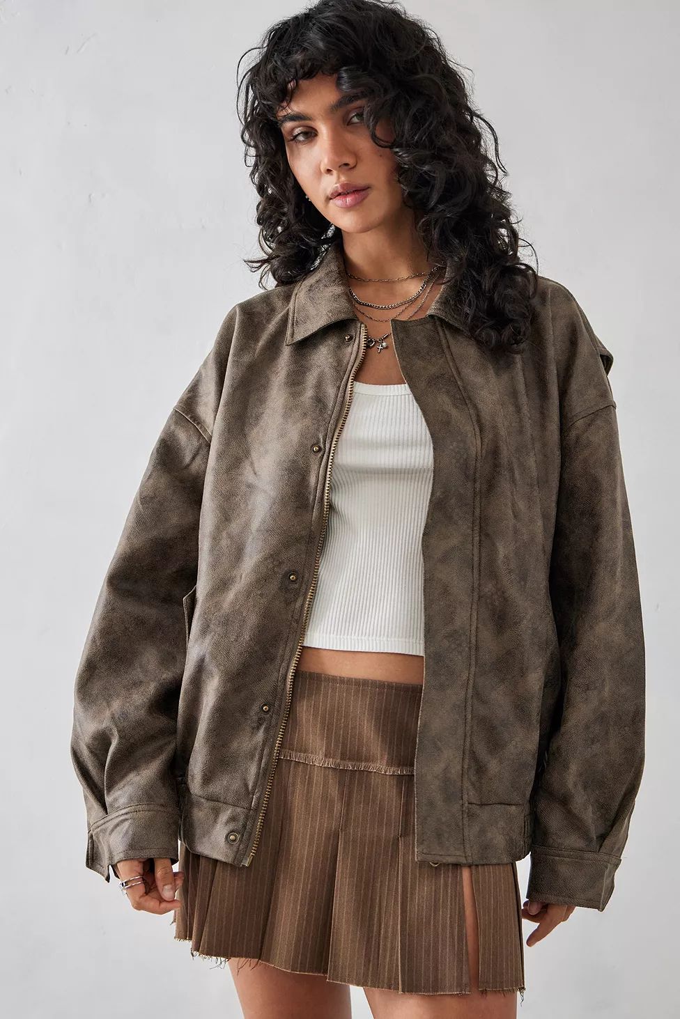Lioness Kenny Chocolate Bomber Jacket | Urban Outfitters (EU)