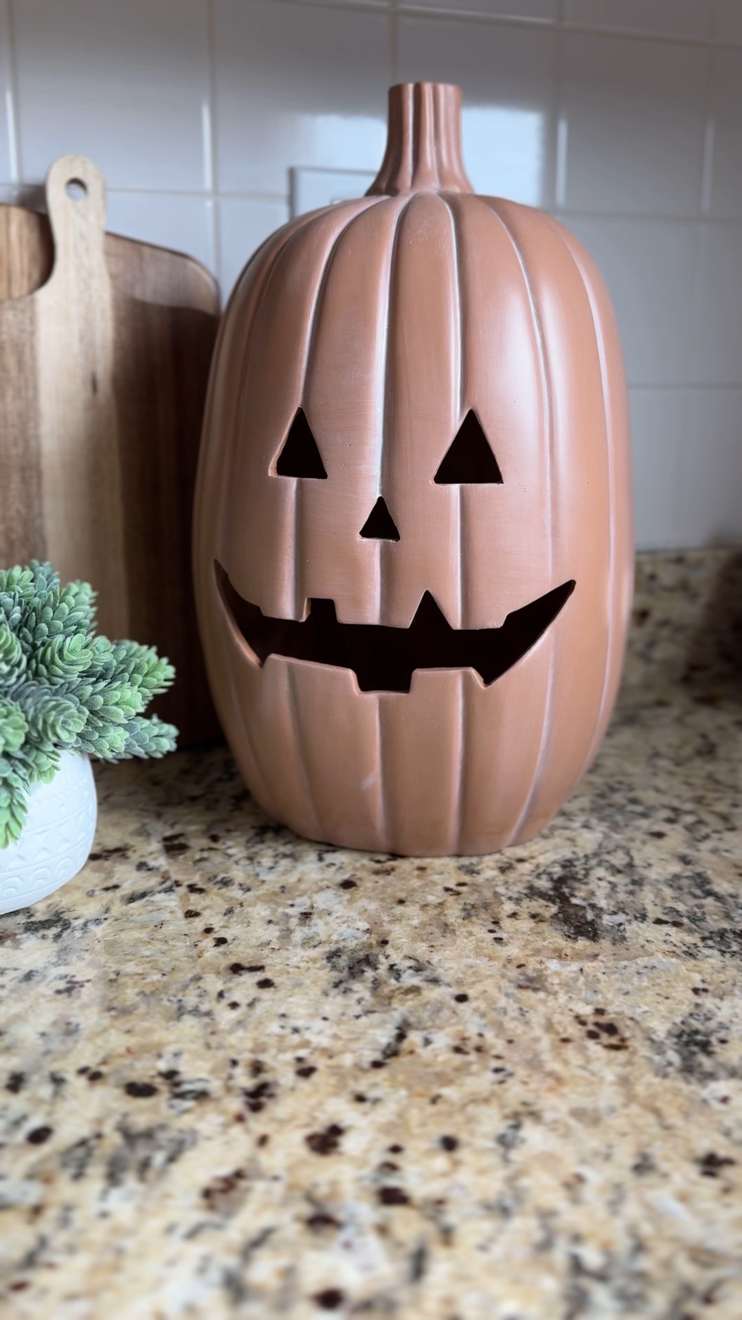 Walmart’s My Texas House just launched its Halloween Jack-o-lanterns. 2 sizes and shapes with a muted shade of orange. I grabbed the taller one and love him! 

#falldecor #walmartfinds #mytexashouse #halloweendecorations

Fall decor, Halloween decorations, Walmart fall decorations, my Texas house 

#LTKHome #LTKHalloween #LTKSeasonal