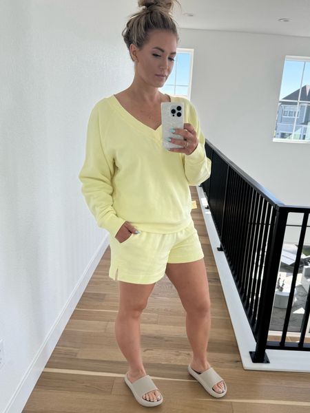 Give me comfy all day!

Target 
Spring 
Outfit 
Summer 
Shorts 
Yellow 
Slides 

#LTKmidsize #LTKstyletip #LTKover40