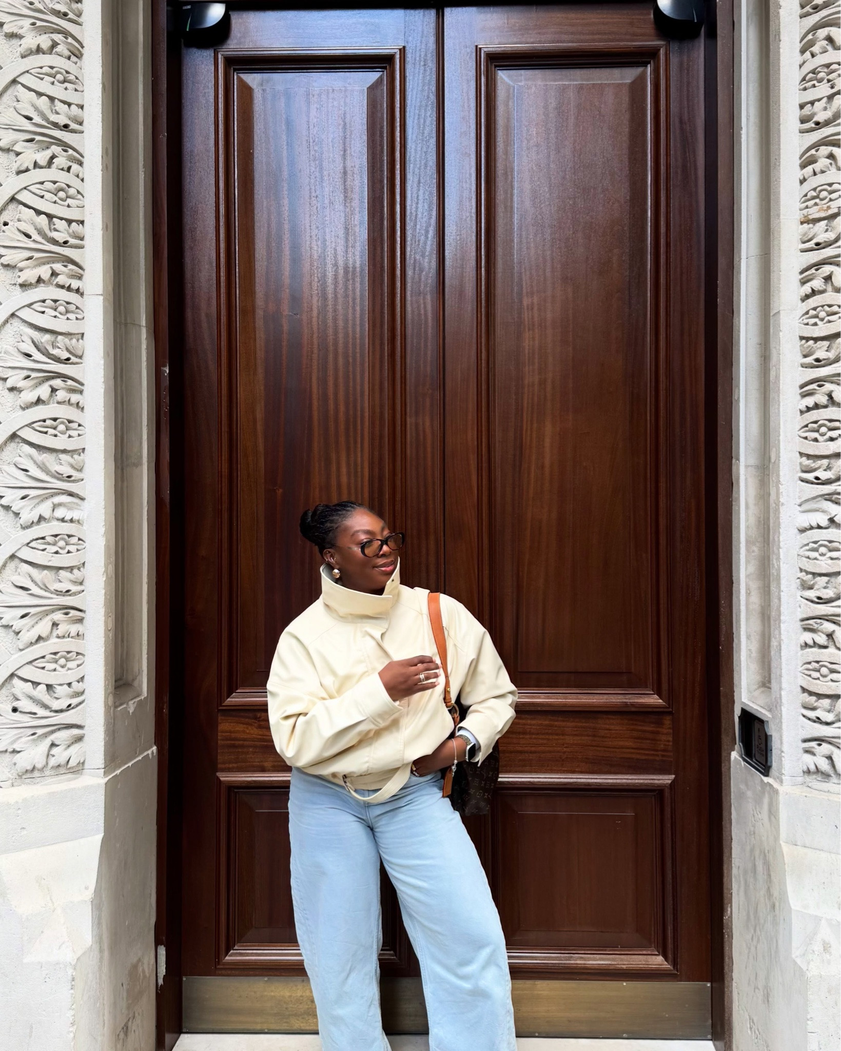 Ootd Shot by my niece >>>🧁✨
Put my winter coat away for the 8th time this spring & spent the day bring a London tourist with family. 

Outfit details in my stories, highlights + 🔗 

#ilovebeinganauntie #casualoutfitideas #touristinmyowncity #skygarden #midsizeootd @reserved @adidas  @Zara  @marksandspencer @gentlemonster @cultbeauty @augustinusbader

#LTKuk #LTKjeans #LTKstyletip