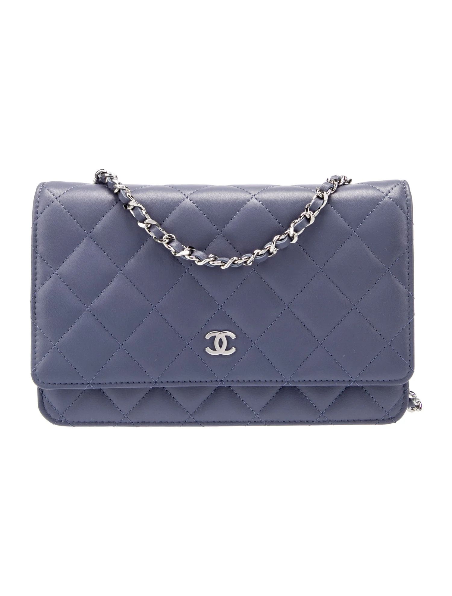 Classic Quilted Wallet On Chain | The RealReal