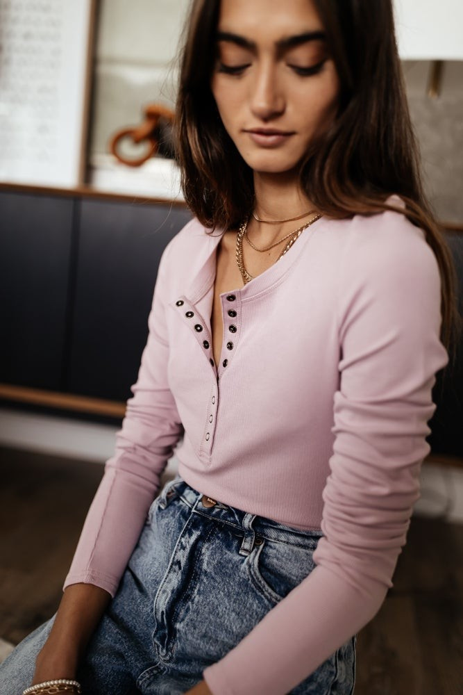 Ivanna Henley Top in Lavender | Böhme US