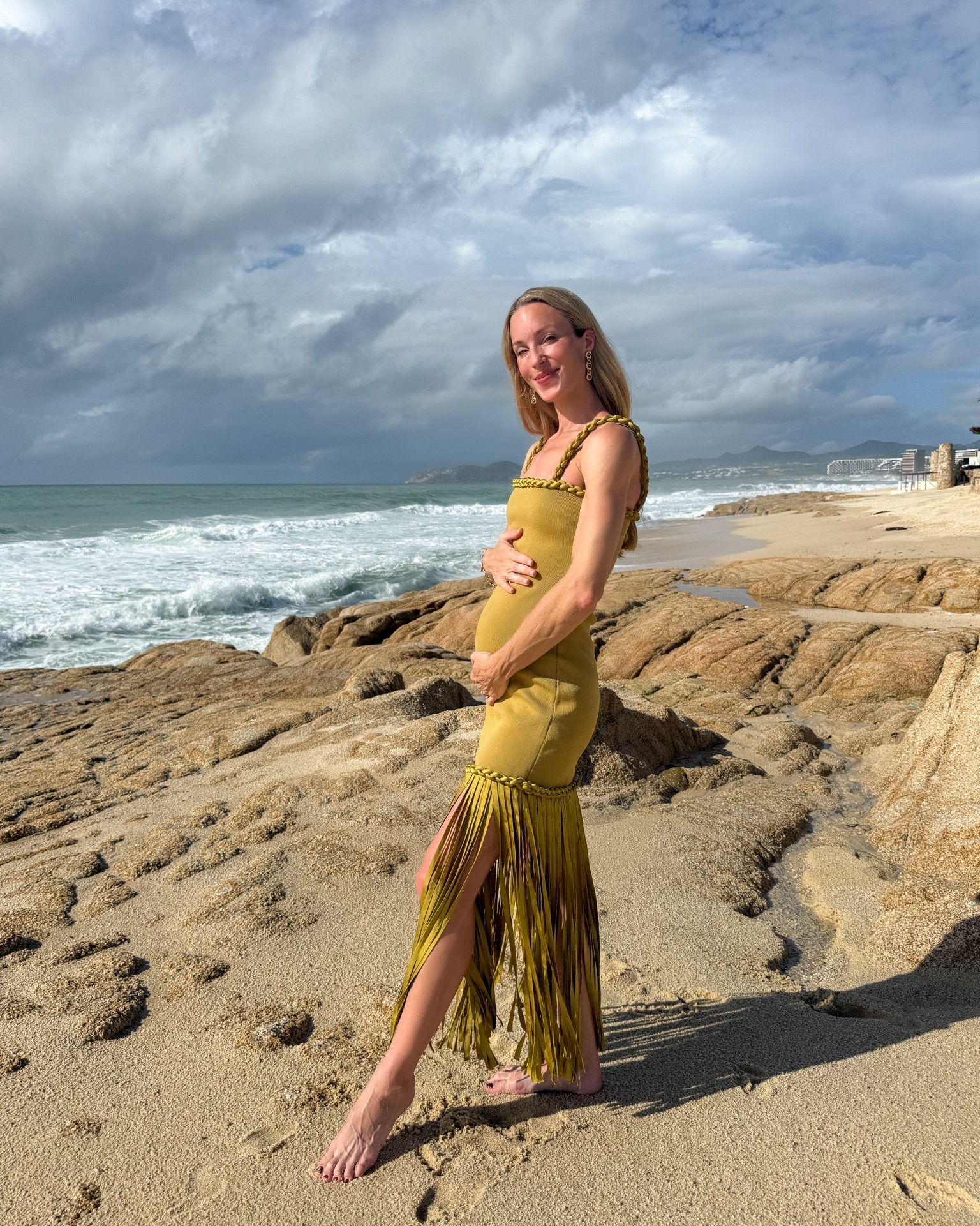 Babymoon dress 🫶🏻 Linked similar fringe dresses that would be gorgeous on vacation!

fringe maxi dress, fringe dress, fringed dress, vacation dinner outfit, vacation dinner dress

#LTKootd #LTKTravel #LTKBump
