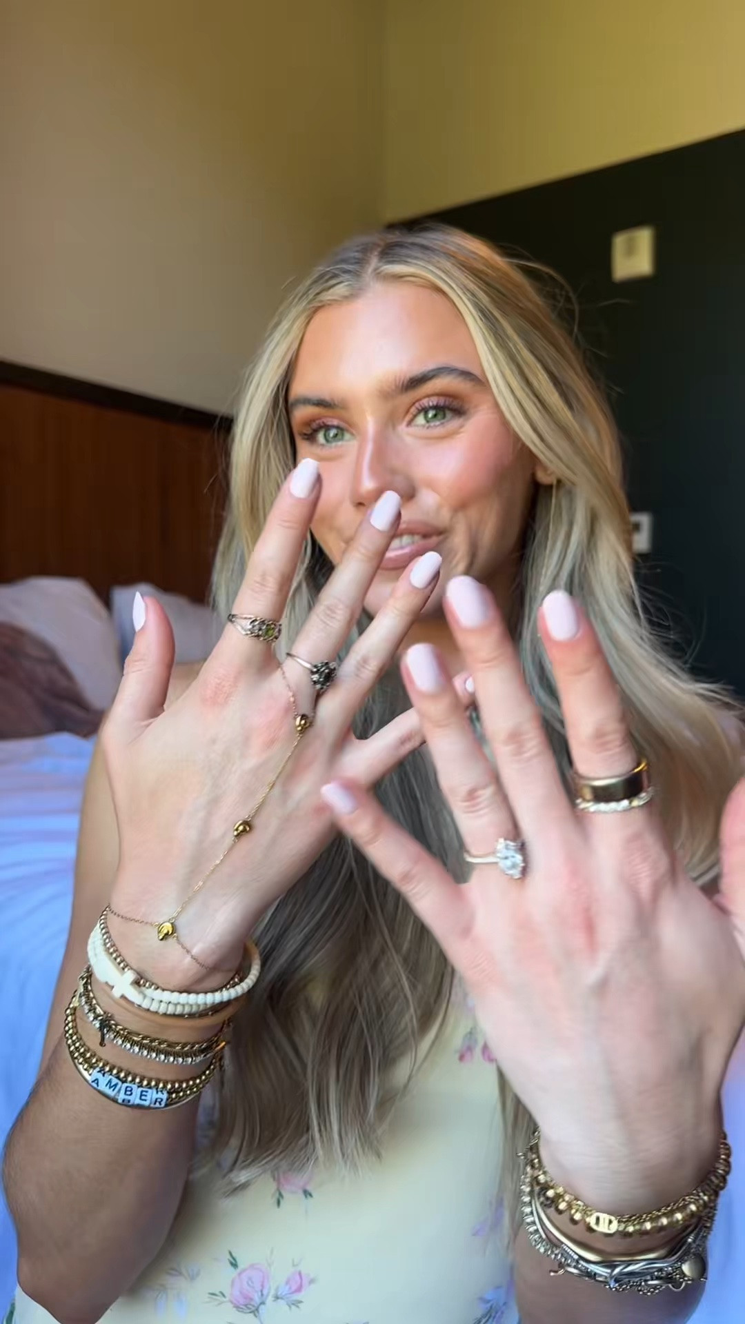 A sweet baby pink mani.
 
“I would like two scoops of this perfect sweet pink color, please. ” XO SGT
Easy On, Easy Off
Lasts up to 7 days
No Glue Needed @oliveandjune

#LTKgrwm #LTKselfcare #LTKBeauty