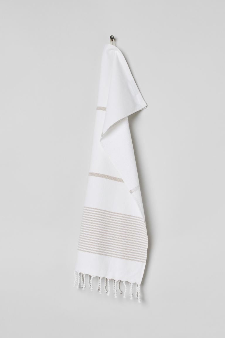 Patterned Hand Towel | H&M (US + CA)