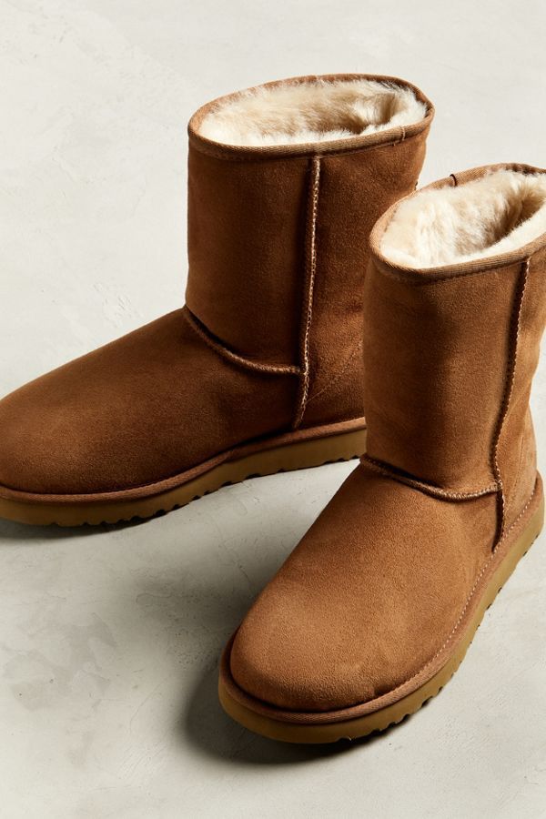 UGG Classic Short Boot | Urban Outfitters (US and RoW)