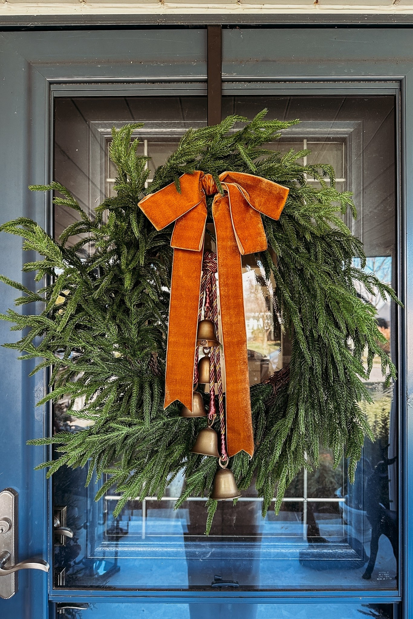 20% off - obsessed with this wreath

#LTKSaleAlert #LTKHome #LTKHoliday