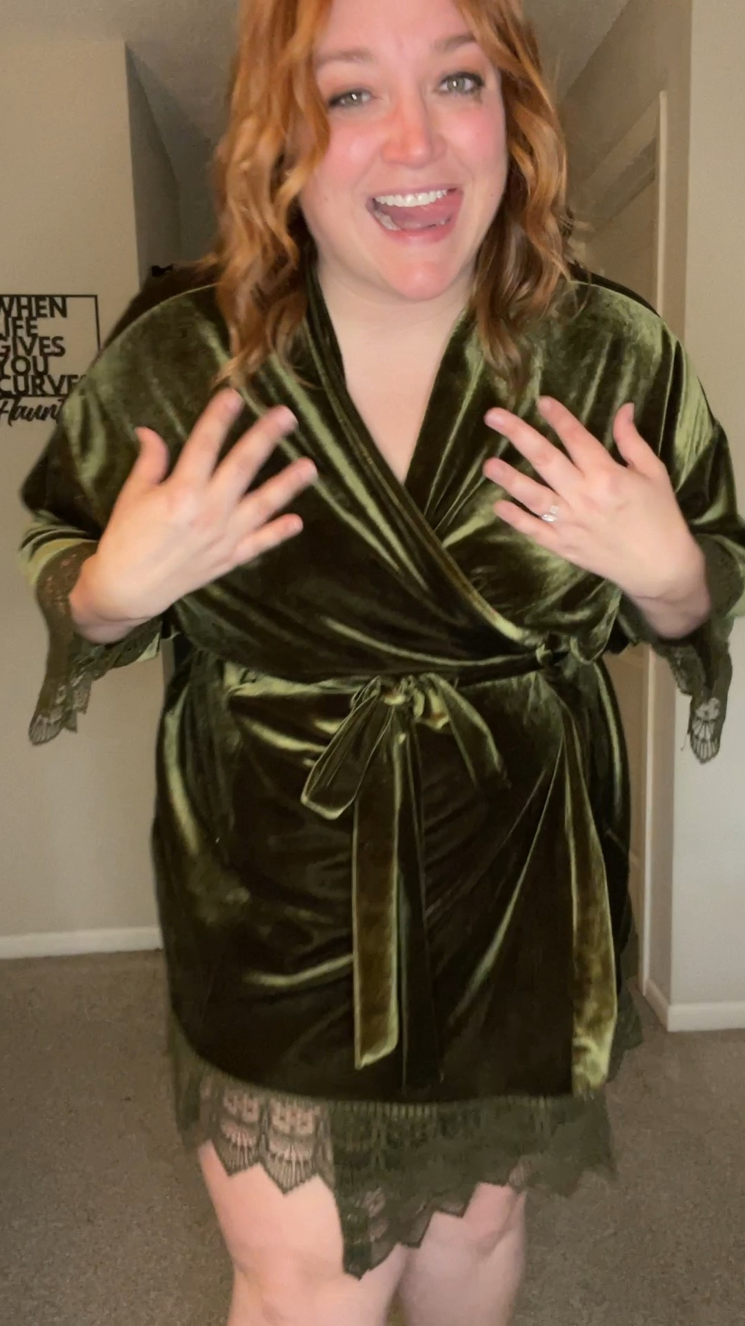 I was influenced by another creator to purchase this robe and it was so worth it so sharing it here because I think everyone needs it 🖤

Wearing the XXL as a US 18 dress size. Also 5’10

Creator: laurelladeville

#LTKMidsize #LTKFindsUnder100 #LTKPlusSize