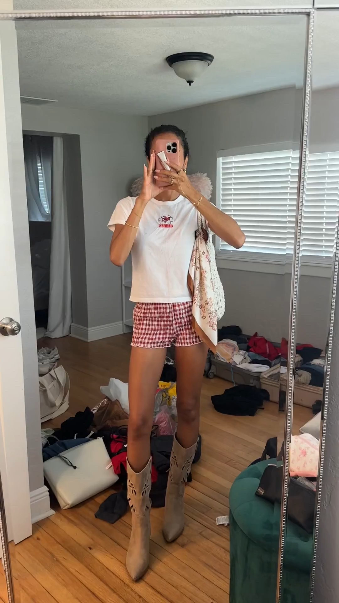 OOTD: game day outfit Inspo !! Go Chiefs ❤️💛 

Top: XXS from Abercrombie
Bottom: XS from Edikted

Chiefs game day outfit, Chiefs ootd, game day fashion, football outfit inspo, western game day look, cowgirl boots outfit, fall game day style, Kansas City Chiefs outfit

#LTKSeasonal #LTKStyleTip #LTKFindsUnder50