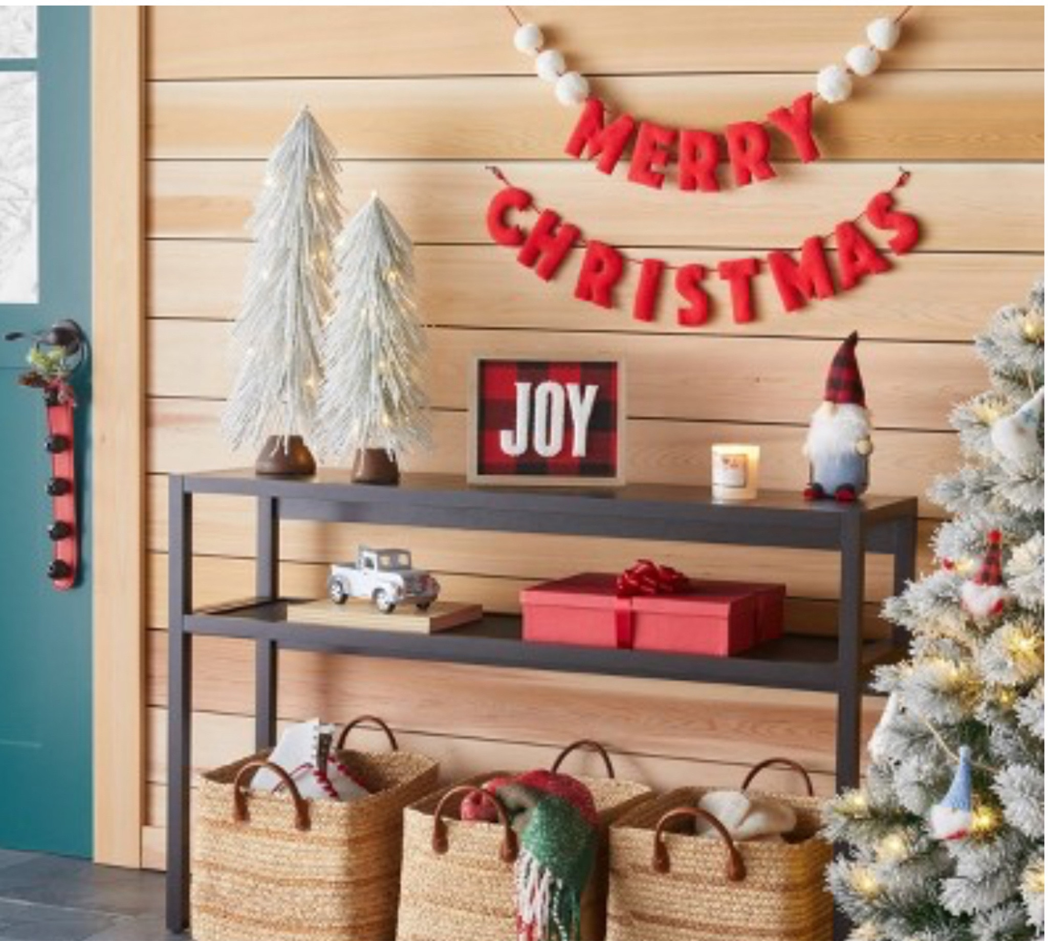 Winter Lodge Collection
Christmas Decor @ Target 

#LTKhome #LTKSeasonal #LTKHoliday