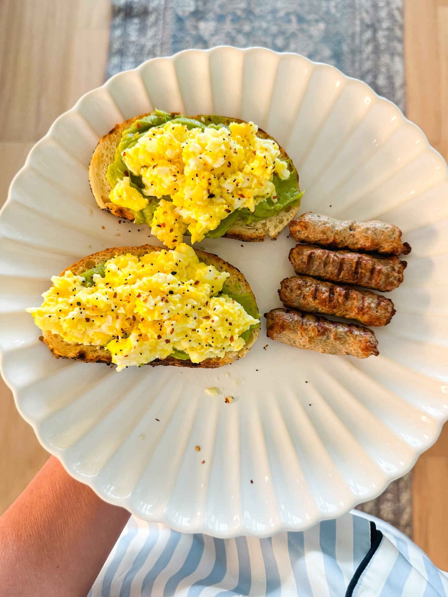 Lately I’ve been trying to keep my meals simple but still filling, and this has been one I keep coming back to. It’s quick to throw together, high in protein, and actually keeps me full for hours which has made such a difference in my day. I love having easy go-to meals like this that feel balanced without a lot of effort. Follow me on LTK for more everyday routines, easy meals, and home + lifestyle finds.

#LTKselfcare #LTKfitnessgoals #LTKfoodie