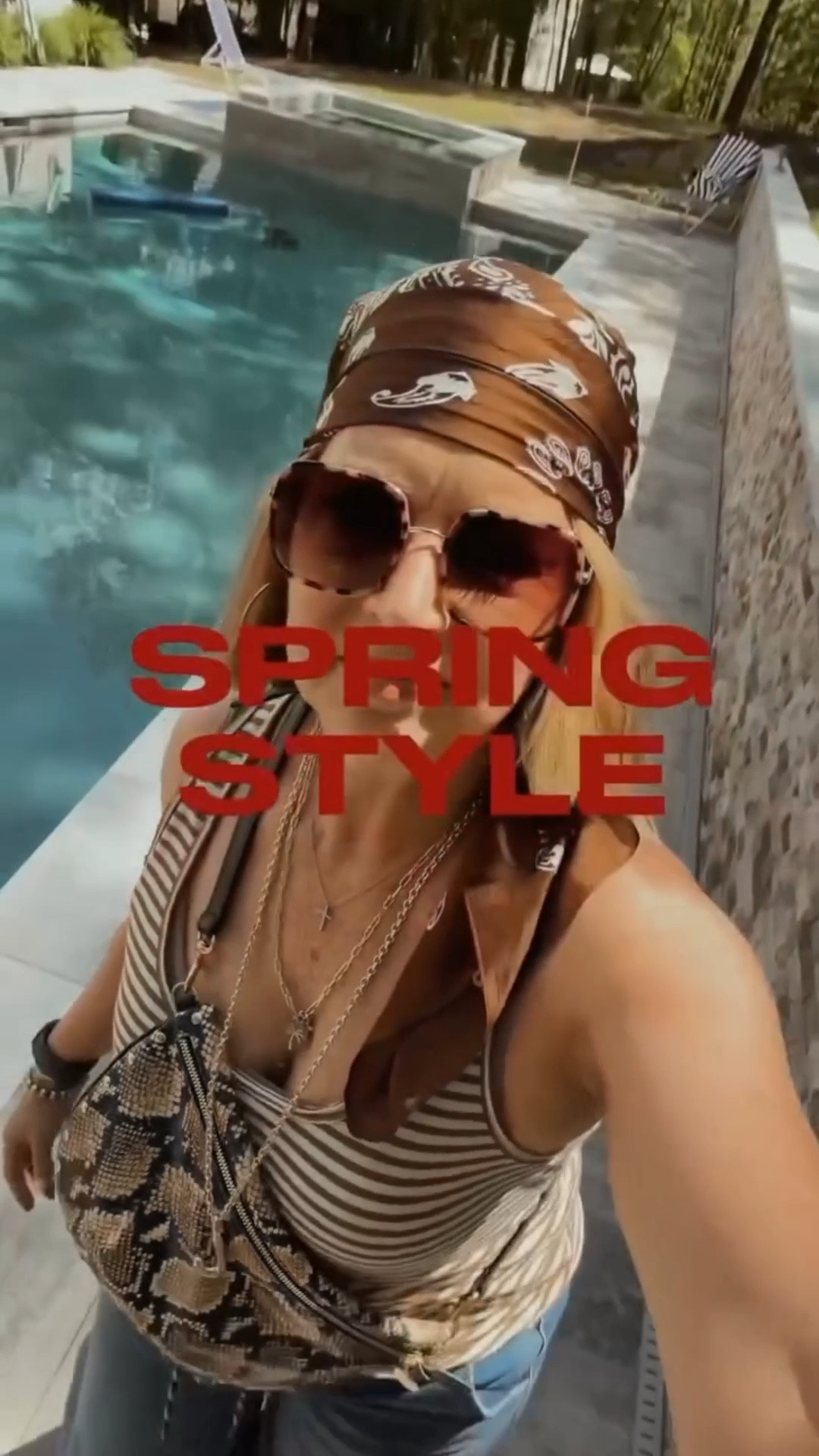 Summer Activated… ☀️ Temps are in the 80s and my true self is emerging from a long, dark winter. 😜 I live in GA, it’s not really that long and dark, but still… Bring on the Sun!! 

Comment PIXIE below to receive a DM with the link to this post on my LTK ⬇ https://liketk.it/66TCL

#modernnidlifecool #summeractivated #summerover50 #over50style #springstyleover50