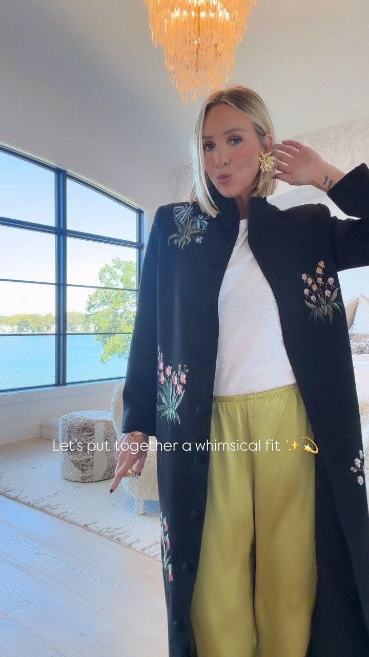 A whimsical fit 💫✨ wearing a 6 in jacket for slightly oversized look and a medium in pants for oversized fit