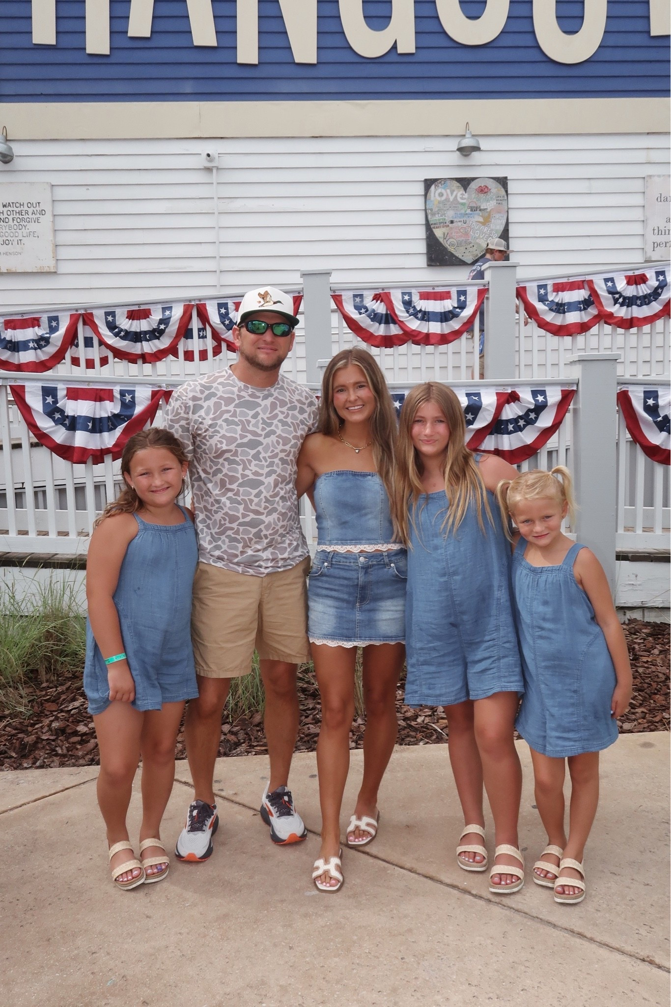Denim on denim 💙

#LTKootd #LTKTravel #LTKKids