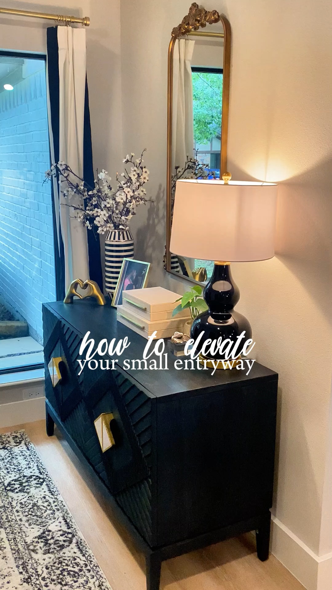 Small Entryway, Big Style!
Don't let the size of your entryway hold you back from creating a stunning first impression! With a little creativity and the right decor, you can transform your tiny space into a warm and inviting welcome area.


#smallentryway #entrywaydecor #homedecor #minimalist #renterfriendly #homedesign


#LTKVideo #LTKSaleAlert #LTKHome