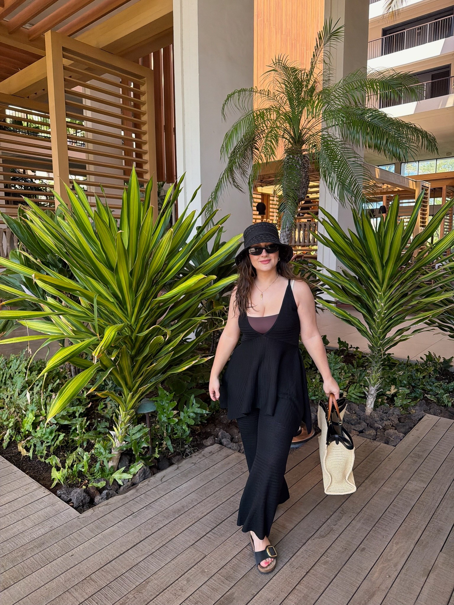 Hawaii outfit perfect for beach to lunch to resort! 

Set size small 
Bathing suit top size medium 
Bathing suit bottoms size large 

5’0” 140lbs 

#LTKTravel #LTKSwim #LTKPetite