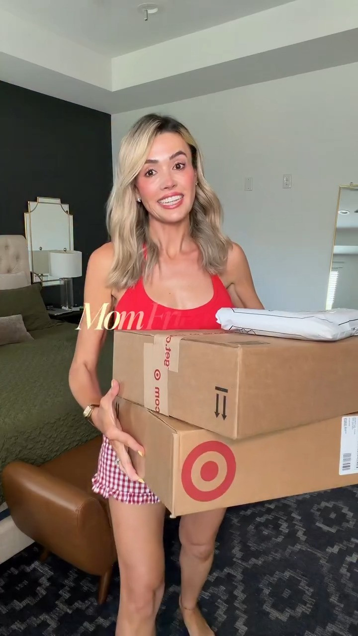 Now I understand why these @target jeans went viral! Finally all sizes in stock. target - target jeans - mom friendly styles - summer styles for moms - viral target jeans - linen dress - target dresses - maxi dress - halter top - summer shorts - skirt

 

 #LTKgrwm #LTKootd #LTKmomlife