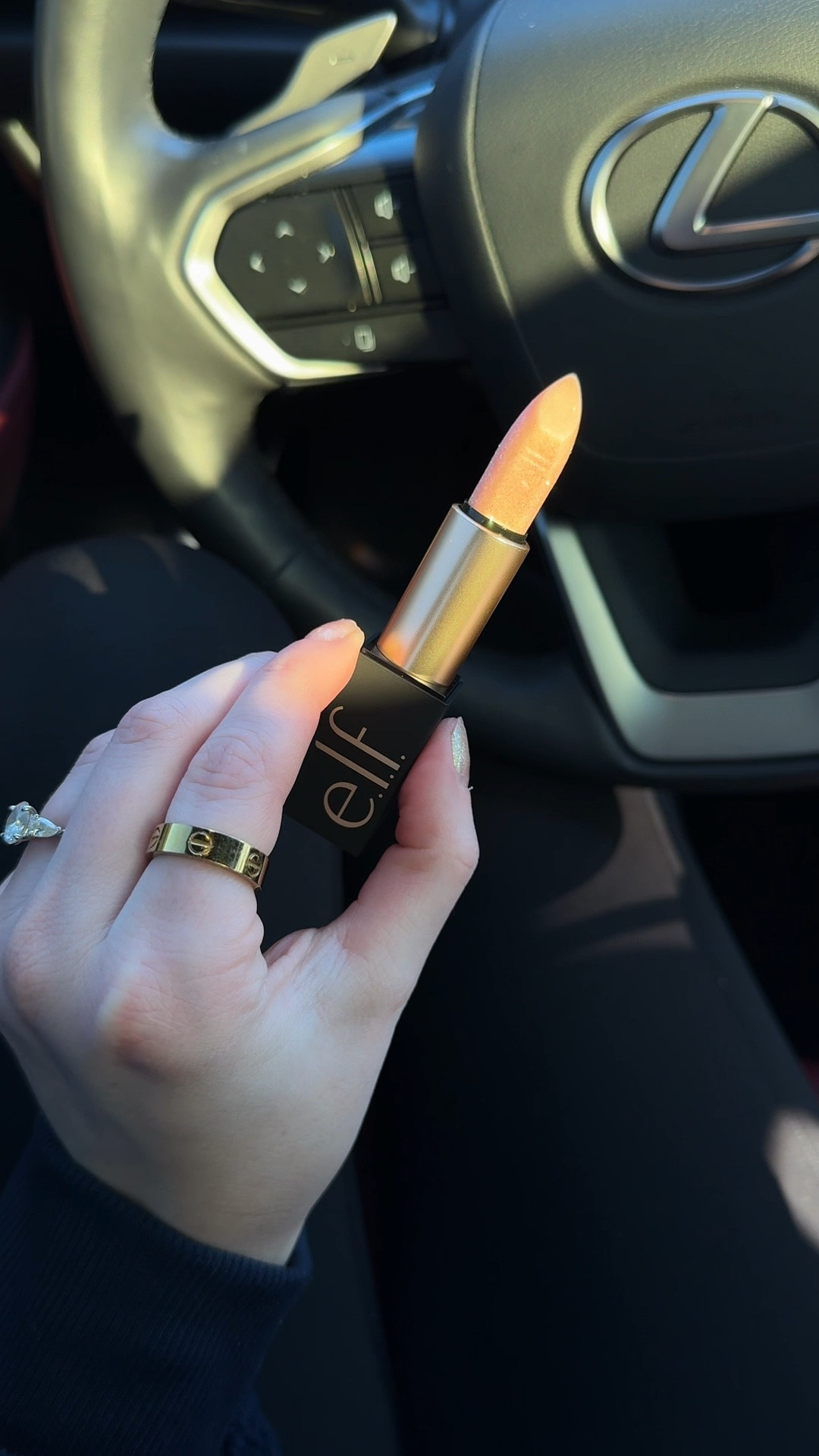 e.l.f. Cosmetics shimmer O face balm is the perfect glittery lip for the holiday season 

#LTKHoliday #LTKBeauty #LTKSeasonal