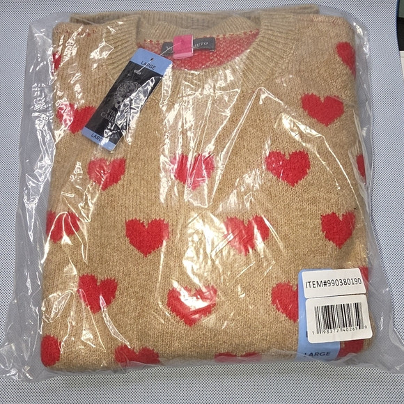 Vince Camuto Tan Sweater with Red Heart Pattern | Poshmark